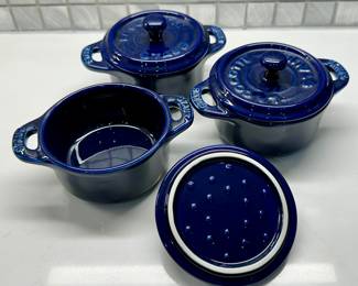 (3) Staub Ramekins