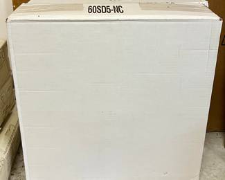 New Mercedes Benz GLS 450 & Audi A6 Car Covers 