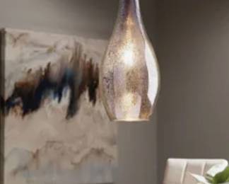 2 pendant lights available