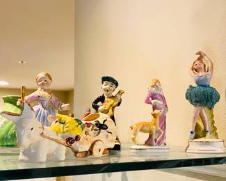 Occupied Japan collectibles 