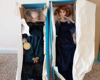 Pair of Duckhouse Collectors Dolls