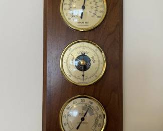 Vintage Higline West Barometer