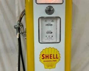 SHELL WAYNE MODEL 70 GAS PUMP