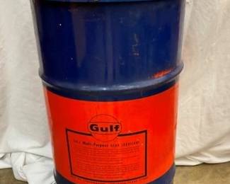 CLOSEUP VIEW OTHERSIDE