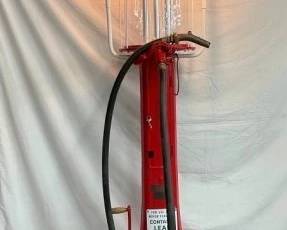 1925 10G. FRY MAE WEST 117 MOBILGAS PUMP