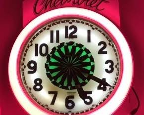 NICE EARLY CHEVROLET NEON CLOCK