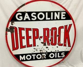 CLOSEUP VIEW OTHERSIDE