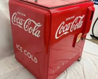 31X25 1/2X35 1/8 102 BOTTLES