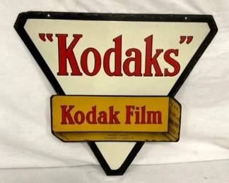 CLOSEUP VIEW OTHERSIDE