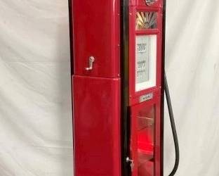 1937-38 WAYNE MODEL 60 AMOCO PUMP