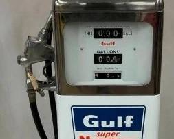 OTHERSIDE VIEW GAS PUMP