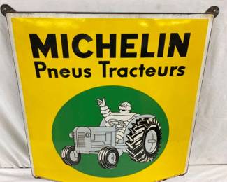 CLOSEUP VIEW NICE GRAPHICS