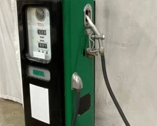 W/ DIESEL CHIEF GLOBE