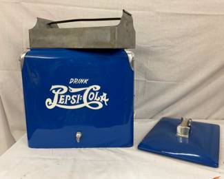 CLOSEUP VIEW W/ TRAY