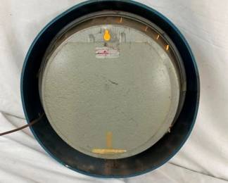 CLOSEUP VIEW OTHERSIDE