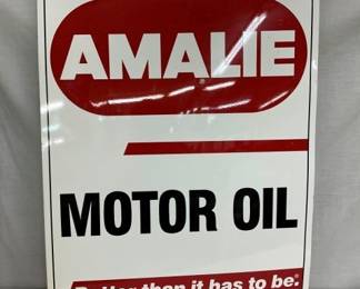DST AMALIE MOTOR OIL SIDEWALK SIGN