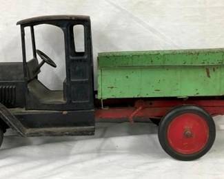 EARLY BUDDYL FLATBED DUMP TRUCK