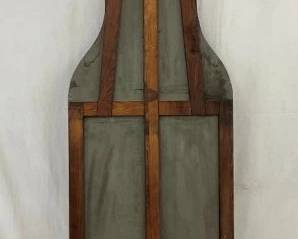 CLOSEUP VIEW OTHERSIDE