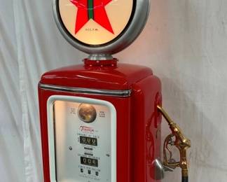 W/ LIGHTED TEXACO GLOBE