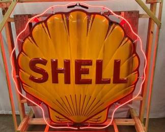 NICE SSP 48IN CLAM SHELL NEON SIGN