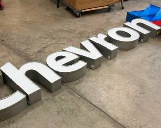 PLASTIC CHEVRON CAN LETTERS