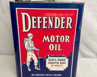 2G. DEFENDER MOTOR OIL CAN