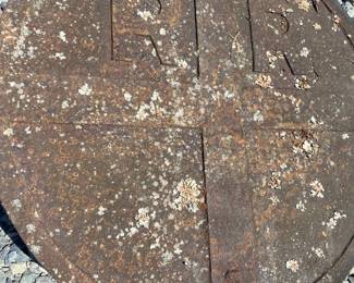 CLOSEUP VIEW ORIG. SIGN AND POLE