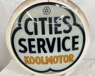 CLOSE UP VIEW OTHERSIDE