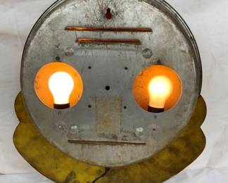 CLOSE UP VIEW OTHERSIDE