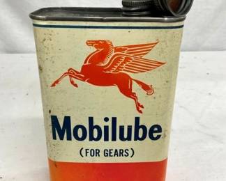 2PDS. MOBILUBE OIL CAN