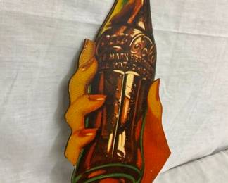 MEASURES 6 1/2 X 15 1/2