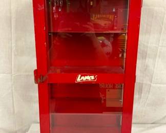 METAL HANGING LANCE CABINET 