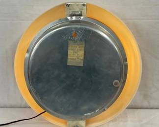 CLOSEUP VIEW OTHERSIDE