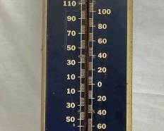 MAIL POUCH TOBACCO THERM.