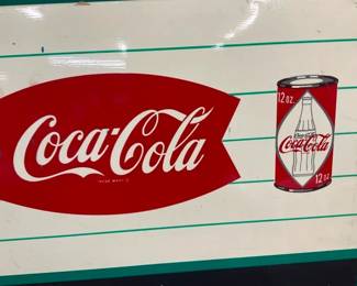 CLOSEUP VIEW W/ CAN GRAPHICS