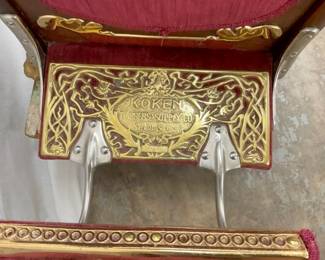 CLOSEUP VIEW VERY ORNATE