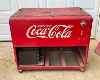 EMB. COCA-COLA COOLER 