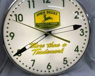 15IN JOHN DEERE CLOCK