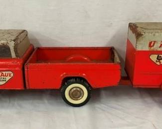 CLOSEUP VIEW OTHERSIDE