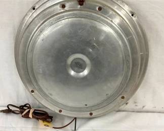 CLOSEUP VIEW OTHERSIDE