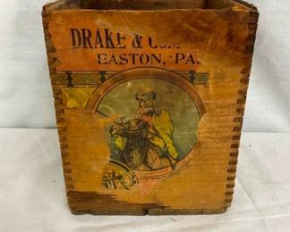 DRAKE & CO. WOODEN TOBACCO BOX 7X8