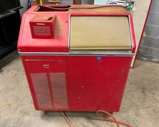 COCA COLA DRINK BOX W/ TOP LOADER