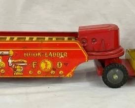 CLOSEUP VIEW OTHERSIDE