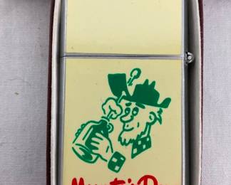 CLOSE UP VIEW SIDE 1 W/WILLIE 