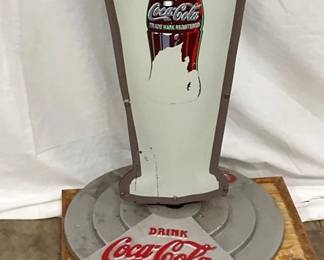 CLOSEUP VIEW OTHERSIDE BASE