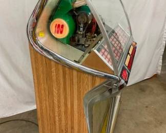 LEFTSIDE VIEW JUKE BOX