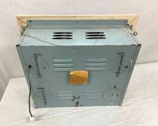 CLOSEUP VIEW BACKSIDE