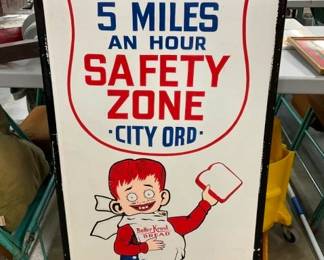 ENAMEL SAFETY ZONE SIGN