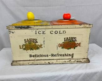 CLOSEUP VIEW BACKSIDE