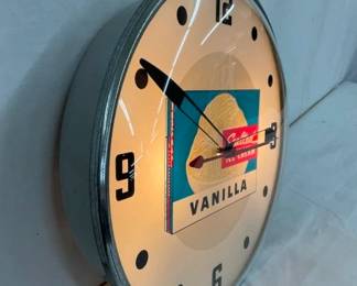 15IN LIGHTUP SEALTEST VANILLA PAM CLOCK